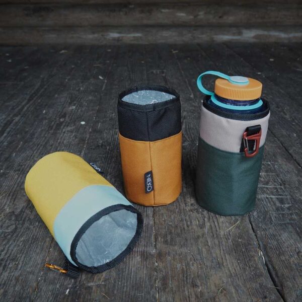 Eristävä ja vettä hylkivä retkihuppu Nalgene 1 litran juomapullolle
